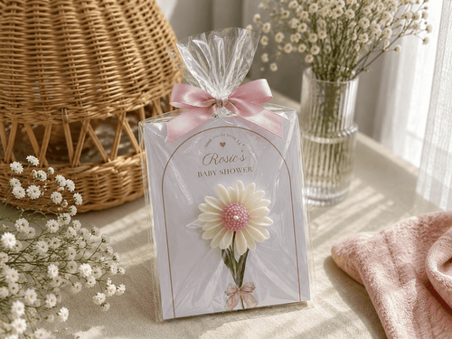 Personalized Daisy Candle Return Favors | Handmade Floral Guest Gifts for Weddings, Baby Showers & Special Events - Dioly